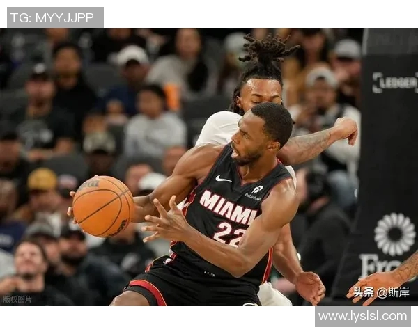 湖人队与热火队历史交锋战绩回顾及分析