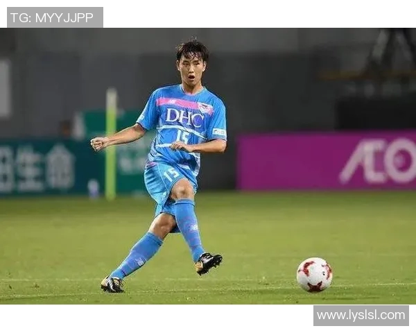 谢周三与布伦特的激烈对决解析及比赛前瞻展望